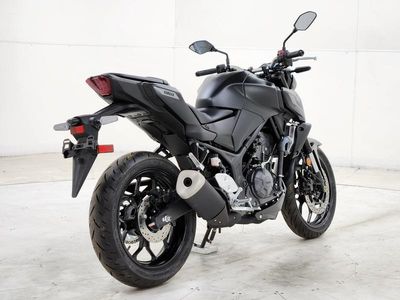 2025 Yamaha MT-03 - Photo 5