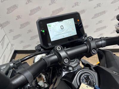 2025 Yamaha MT-09 - Photo 12