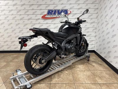 2025 Yamaha MT-09 - Photo 4