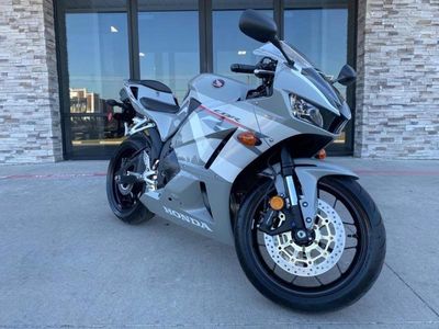 2026 Honda CBR600RR - Photo 1