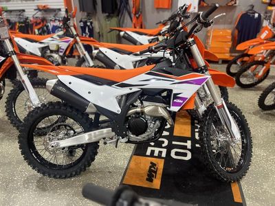 2024 KTM 250 SX-F - Photo 4