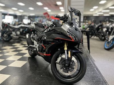 2025 CFMOTO 450SS - Photo 1