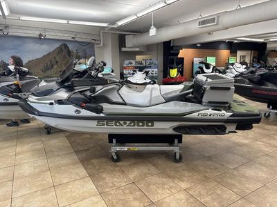 2025 Sea-Doo FishPro Apex 300 - Photo 7