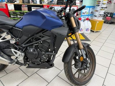 2021 Honda CB300R ABS - Photo 12
