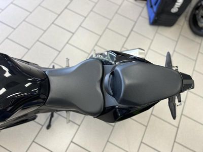 2025 Kawasaki NINJA ZX-4R ABS - Photo 13