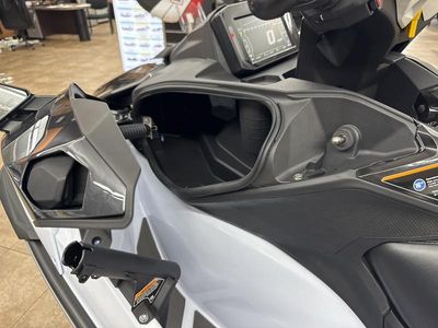 2025 Kawasaki Ultra 160LX-S Angler - Photo 14