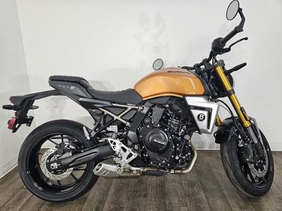 2026 Suzuki GSX-8T - Photo 8