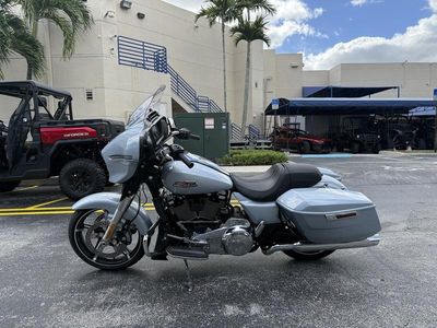 2025 Harley-Davidson FLHX - Street Glide - Photo 7