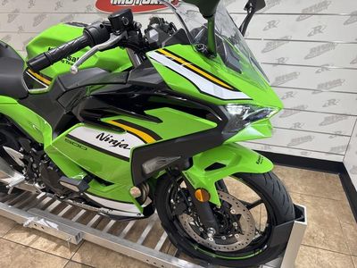 2025 Kawasaki Ninja 500 KRT Edition SE ABS - Photo 11