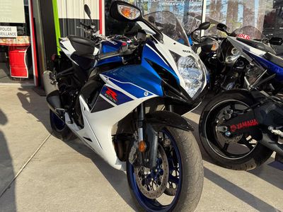 2024 Suzuki GSX-R600 - Photo 1