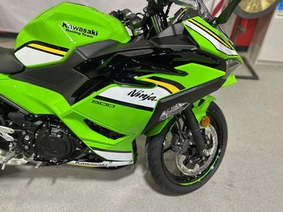 2025 Kawasaki Ninja 500 KRT Edition - Photo 10