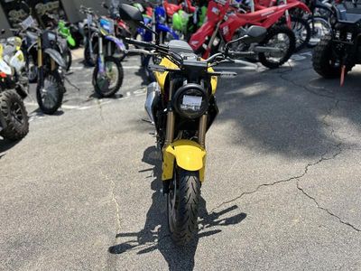 2025 Honda CB300R - Photo 4