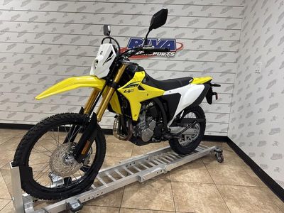 2025 Suzuki DR-Z4S - Photo 2