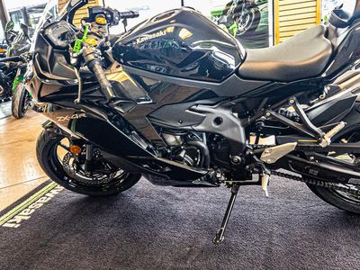 2025 Kawasaki NINJA ZX-4R ABS - Photo 7