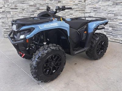 2026 Can-Am Outlander XT 700 - Photo 2