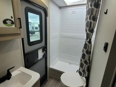 2026 Coachmen Catalina Legacy 273DBHCK - Photo 9