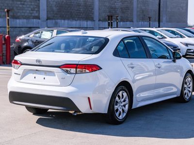 2025 Toyota Corolla - Photo 4