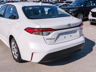 2025 Toyota Corolla - Photo 6