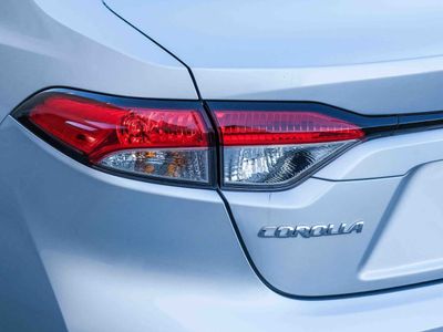 2025 Toyota Corolla - Photo 6
