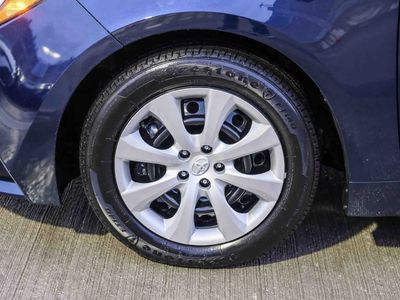 2025 Toyota Corolla - Photo 10