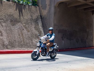 2025 Honda Dax 125 - Photo 25