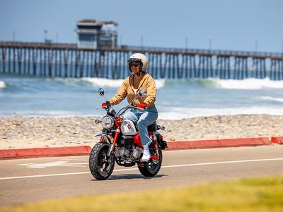 2025 Honda Monkey ABS - Photo 7