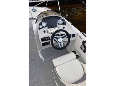 2026 Stingray 192SC - Photo 3