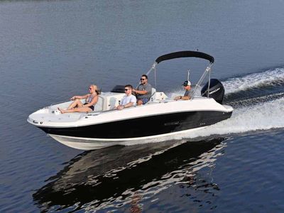 2026 Stingray 212SC - Photo 59