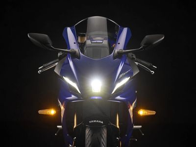 2025 Yamaha YZF-R7 - Photo 7