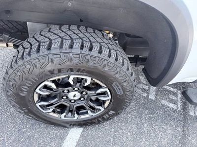 2025 Chevrolet Silverado 1500 — detail view