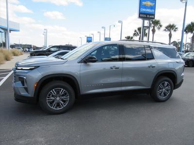2026 Chevrolet Traverse — side profile view