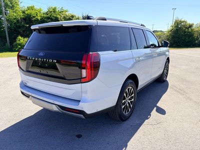 2025 Ford Expedition — rear three-quarter view