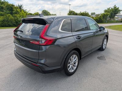 2025 Honda CR-V — rear three-quarter view