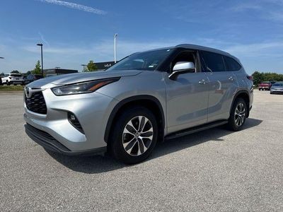 2021 Toyota Highlander — side profile view
