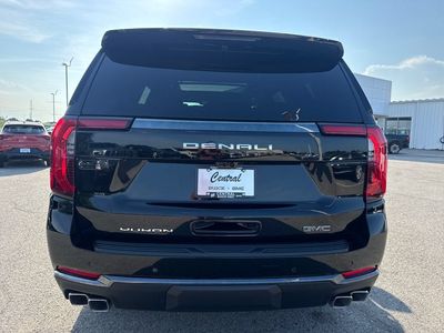2026 GMC Yukon — detail view