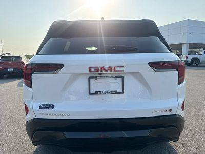 2027 GMC Terrain — detail view