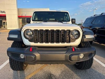 2024 Jeep Wrangler — side profile view
