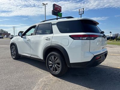 2024 Nissan Pathfinder — detail view