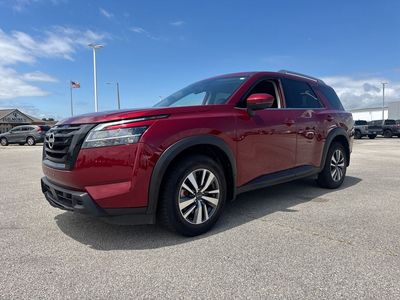 2024 Nissan Pathfinder — side profile view