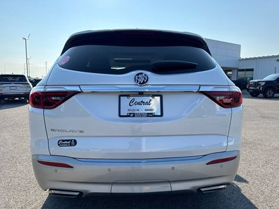 2023 Buick Enclave — detail view