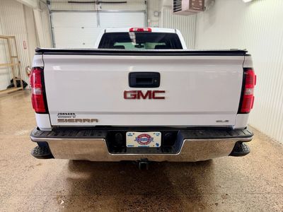 2016 GMC Sierra 1500 — interior view
