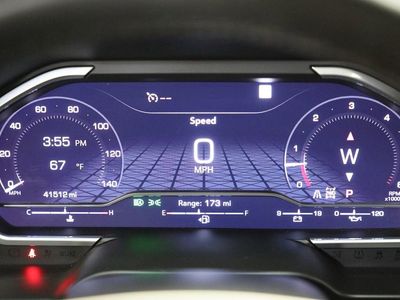 2022 GMC Sierra 1500 — interior view