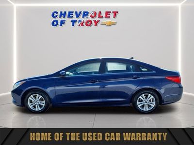 2013 Hyundai Sonata — detail view