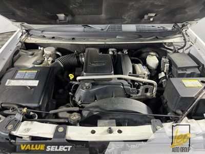 2005 Chevrolet Trailblazer — interior view