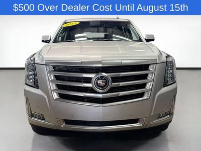 2015 Cadillac Escalade ESV — side profile view