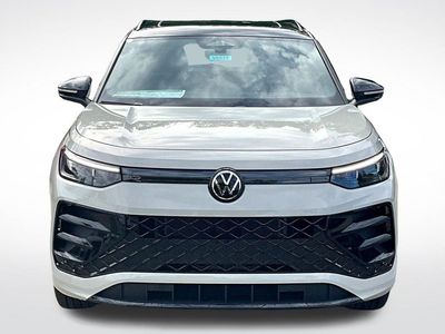 2026 Volkswagen Tiguan — side profile view