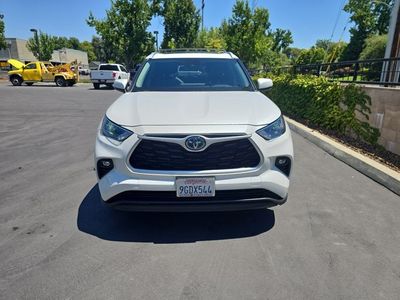 2023 Toyota Highlander — side profile view