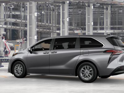 2026 Toyota Sienna — detail view