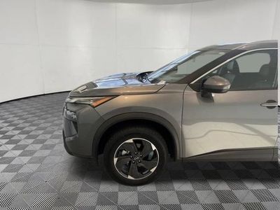 2025 Nissan Rogue — detail view