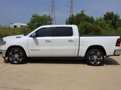 2019 RAM 1500 — detail view